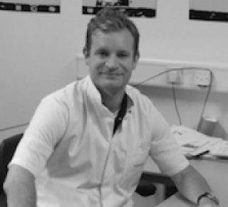 Dr Roelof W F van Leeuwen