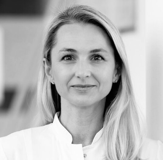 Prof. Teresa  Trenkwalder